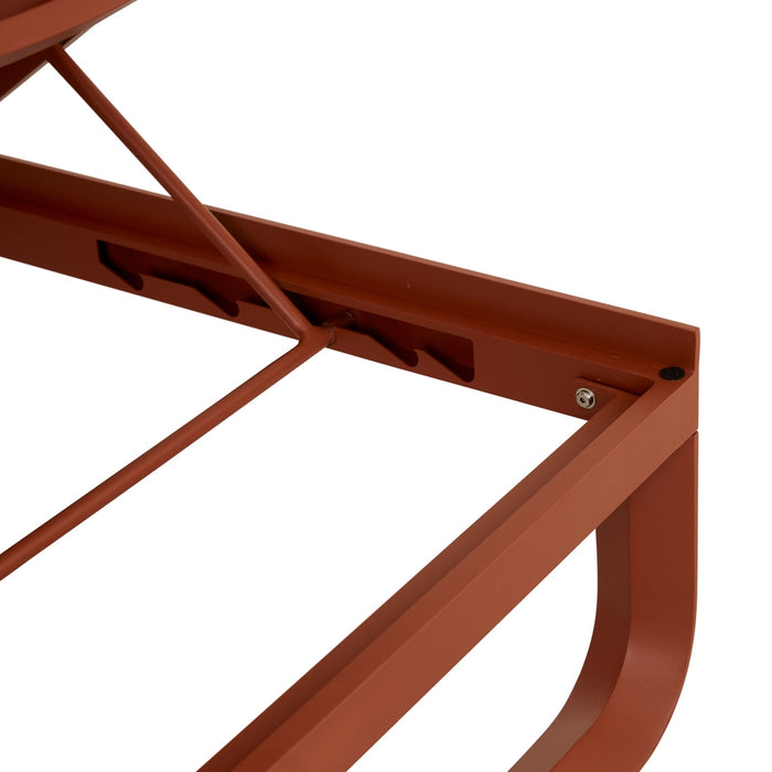 Pier Curve Sunbed - Terracotta